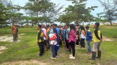 World Cleanup Day, Dinas Lingkungan Hidup Beltim Gelar Aksi Bersih Sampah