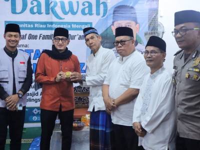 Hadiri Safari Dakwah Ustadz Zacky Mirza, Wakil Bupati Ajak Masyarakat Cintai Al-Qur'an